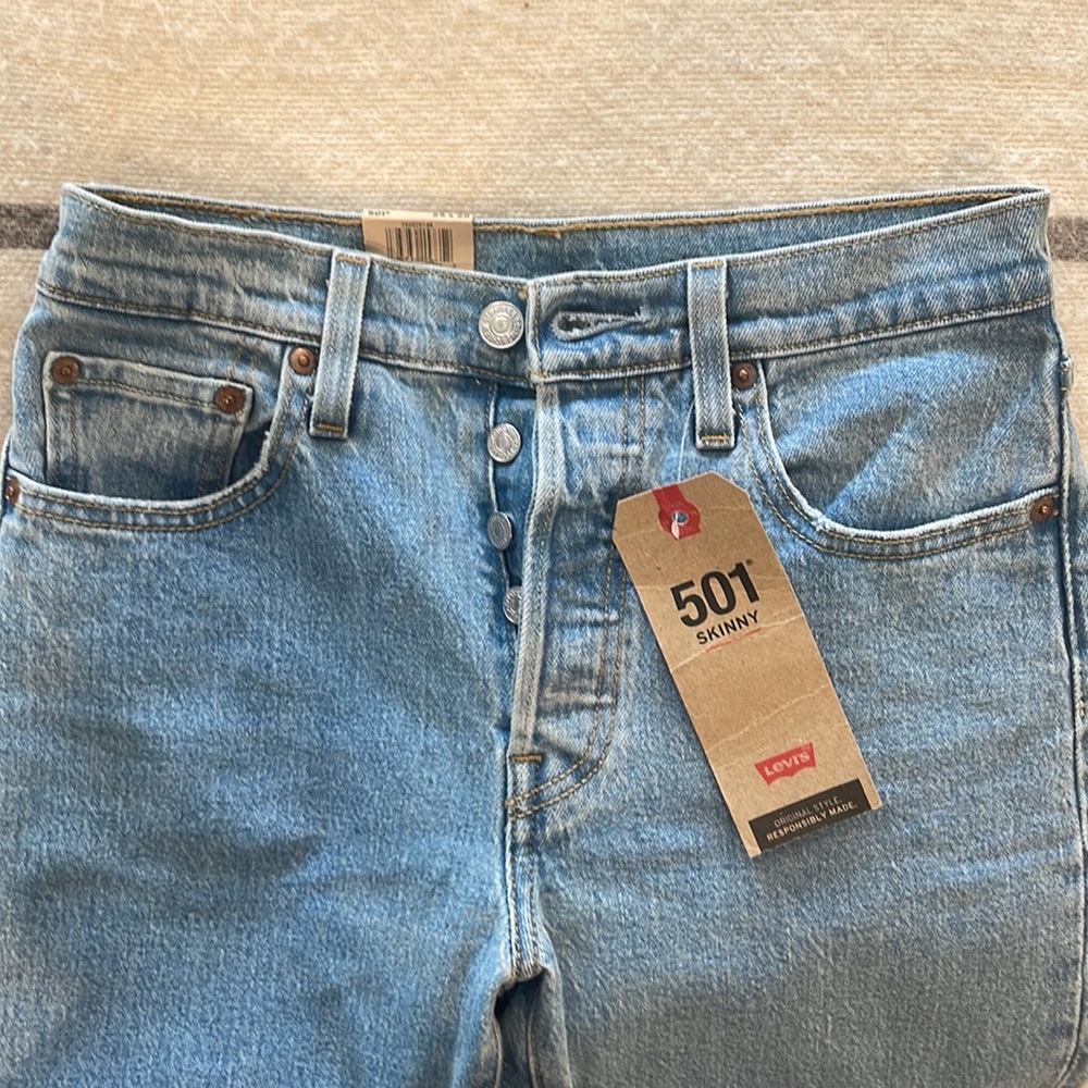 Women's Levi's 501 Skinny Jeans
SKU: 19323915735
Color: Tango Talk
Size: 25 x 28 - Picture 3 of 7